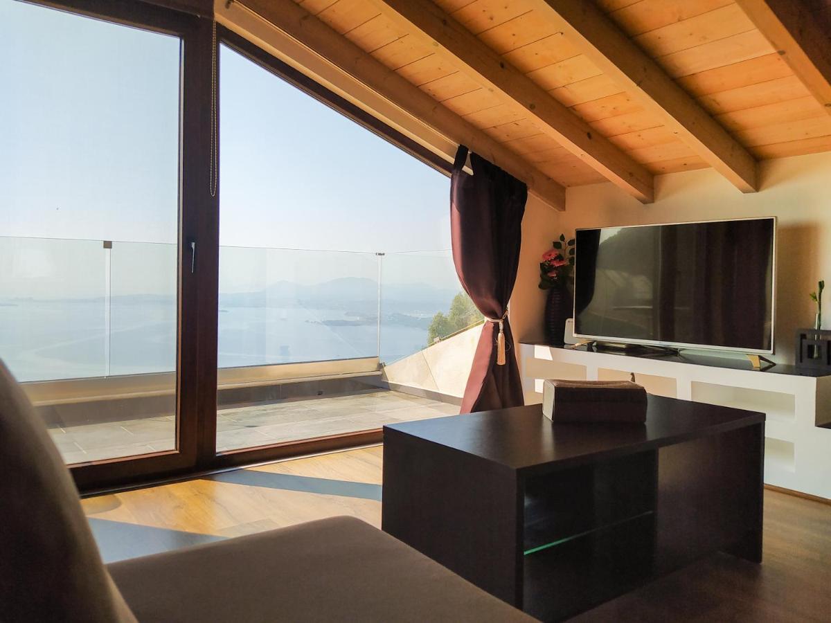 Blue Sky Loft By Corfuescapes Apartman Szpartílasz Kültér fotó